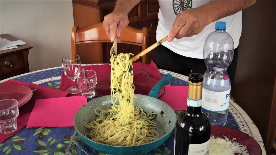 Spaghetti aglio olio e Peperoncino