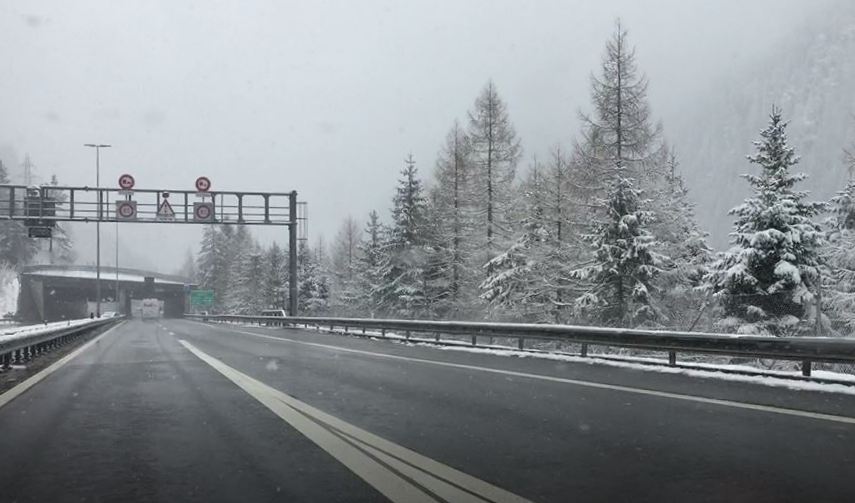 Schneegestöber am Gotthardnordportal